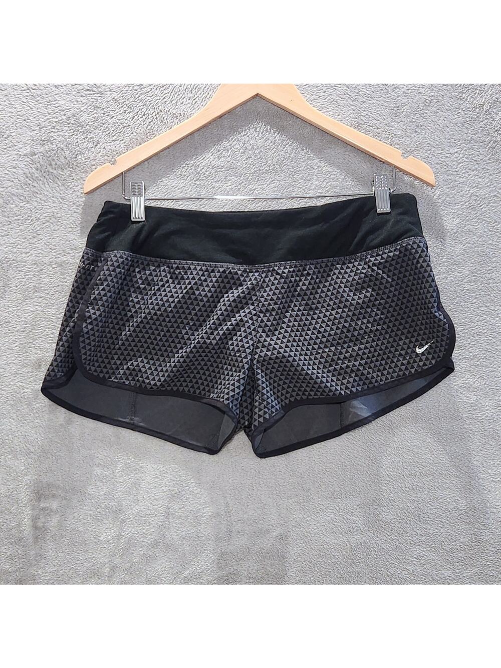 Nike Dri-Fit Womens Black Gray Geometric Running Shorts Size Medium Athletic